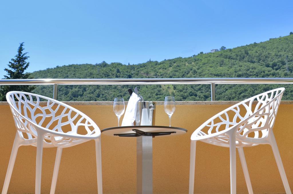 Hotel Villa Privileggio Mošćenička Draga Szoba fotó