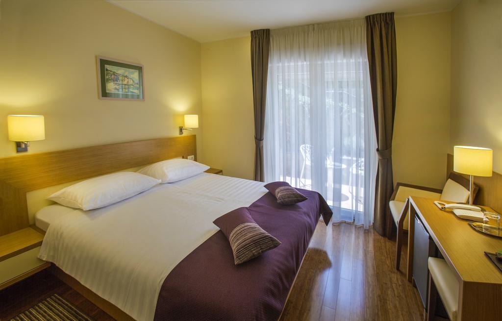 Hotel Villa Privileggio Mošćenička Draga Kültér fotó