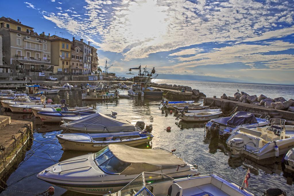 Hotel Villa Privileggio Mošćenička Draga Kültér fotó